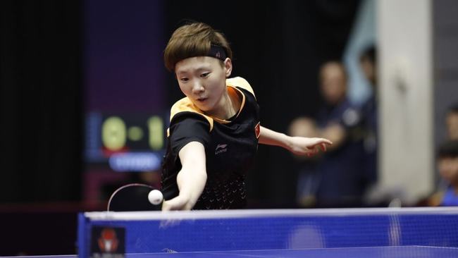 对攻局面中 对攻局面中